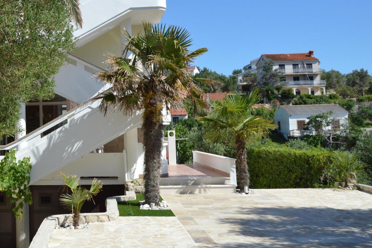 Double Room Jakisnica 4160D Лун Екстериор снимка